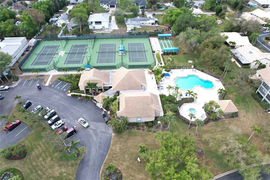 204 Carriage House Lane Nokomis FL 34275