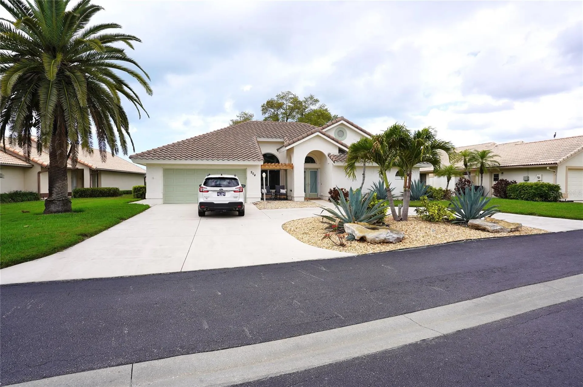 204 Carriage House Lane Nokomis FL 34275