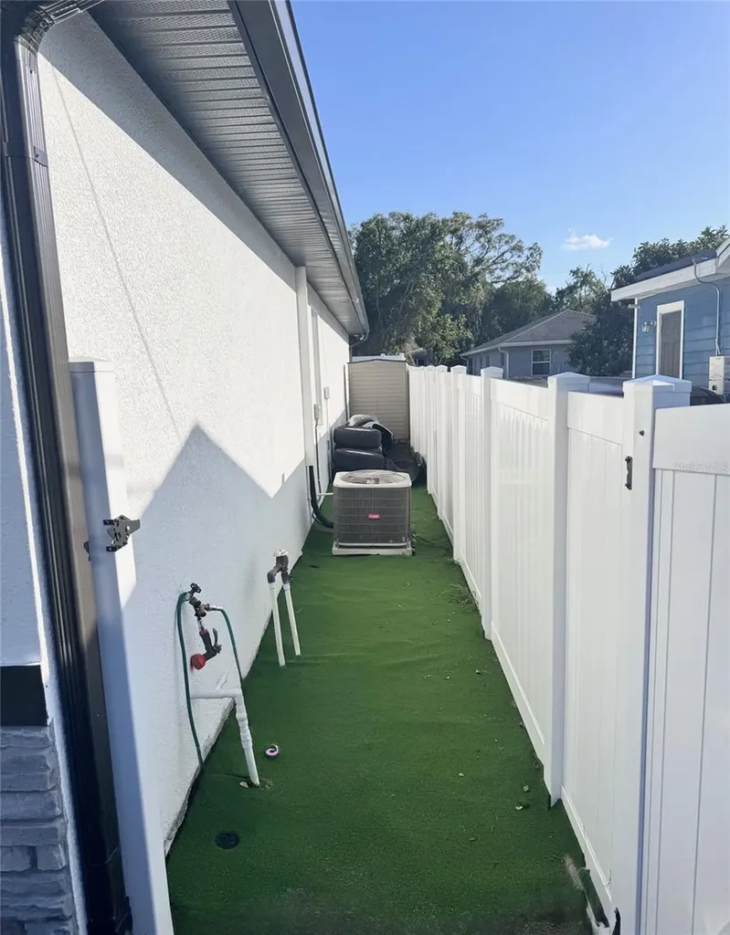 113 W Redding Street Davenport FL 33837