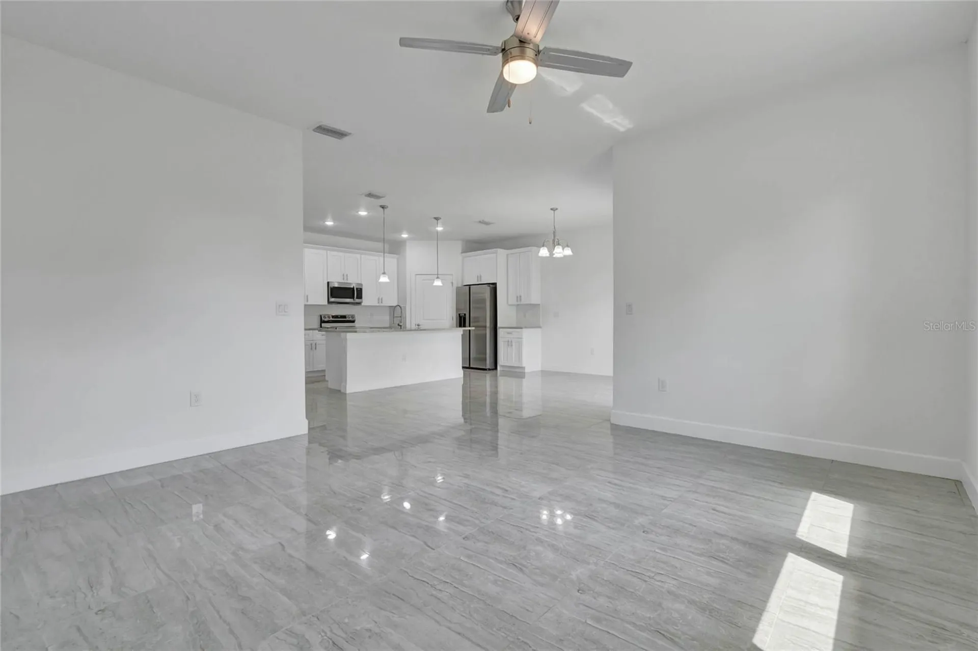 113 W Redding Street Davenport FL 33837