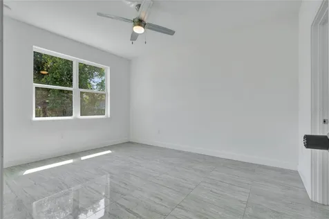 113 W Redding Street Davenport FL 33837