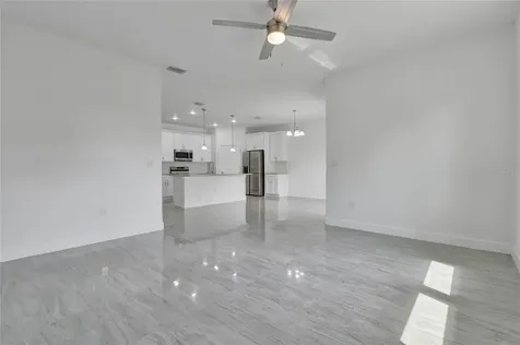 113 W Redding Street Davenport FL 33837