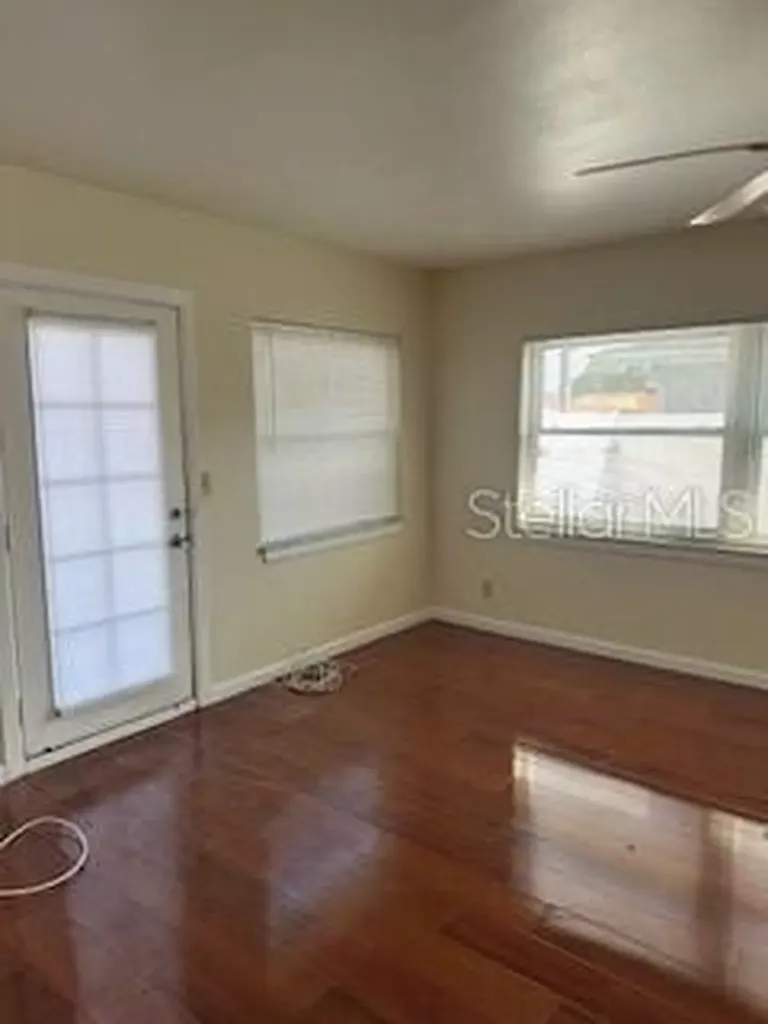 2266 Dart Avenue Largo FL 33770