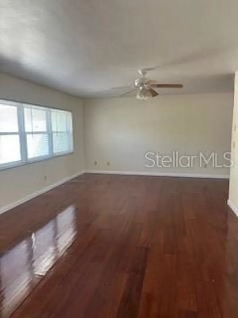 2266 Dart Avenue Largo FL 33770