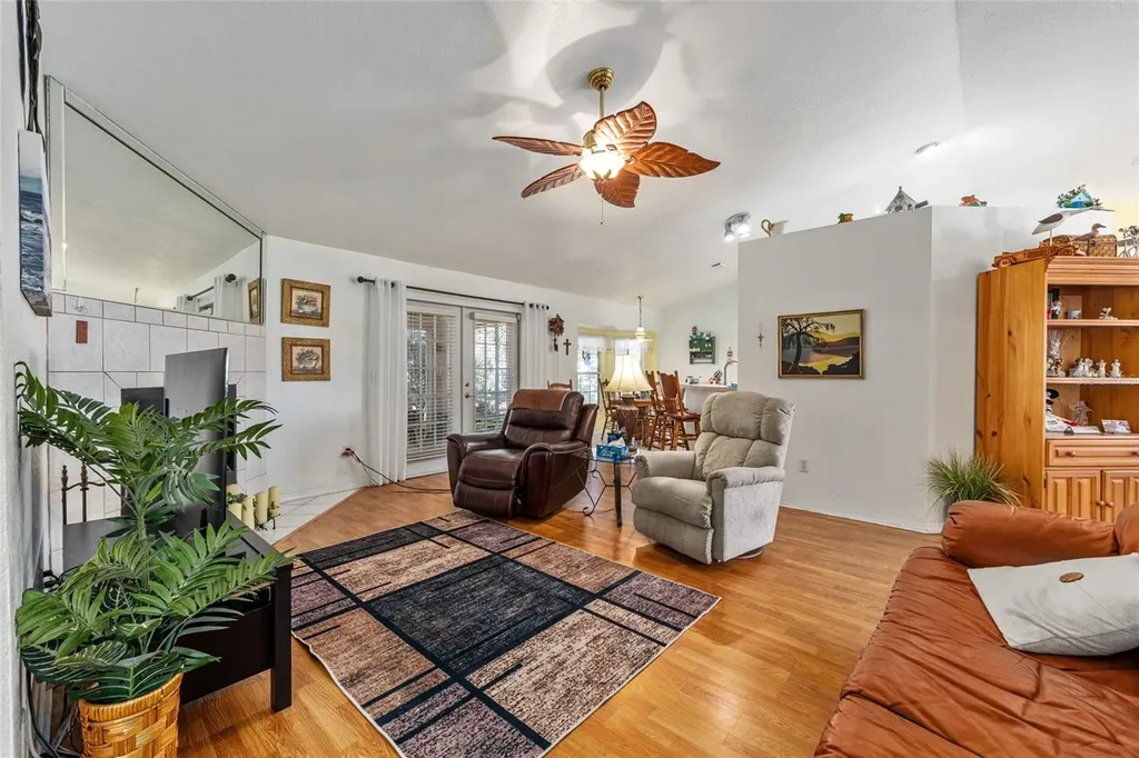 10090 SW 78th Court Ocala FL 34476