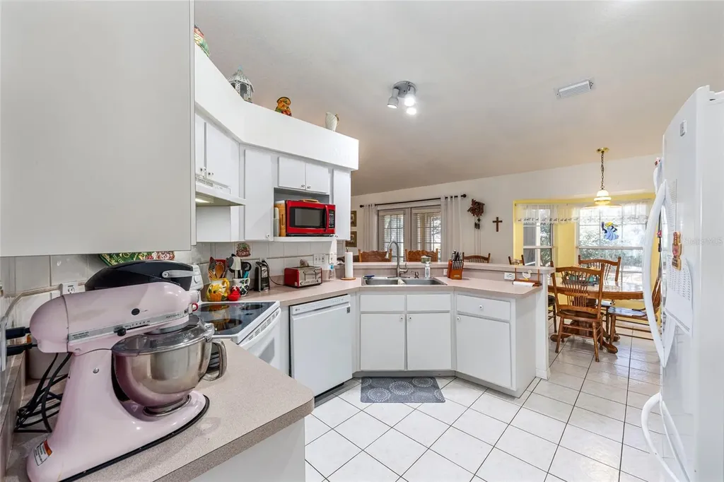 10090 SW 78th Court Ocala FL 34476