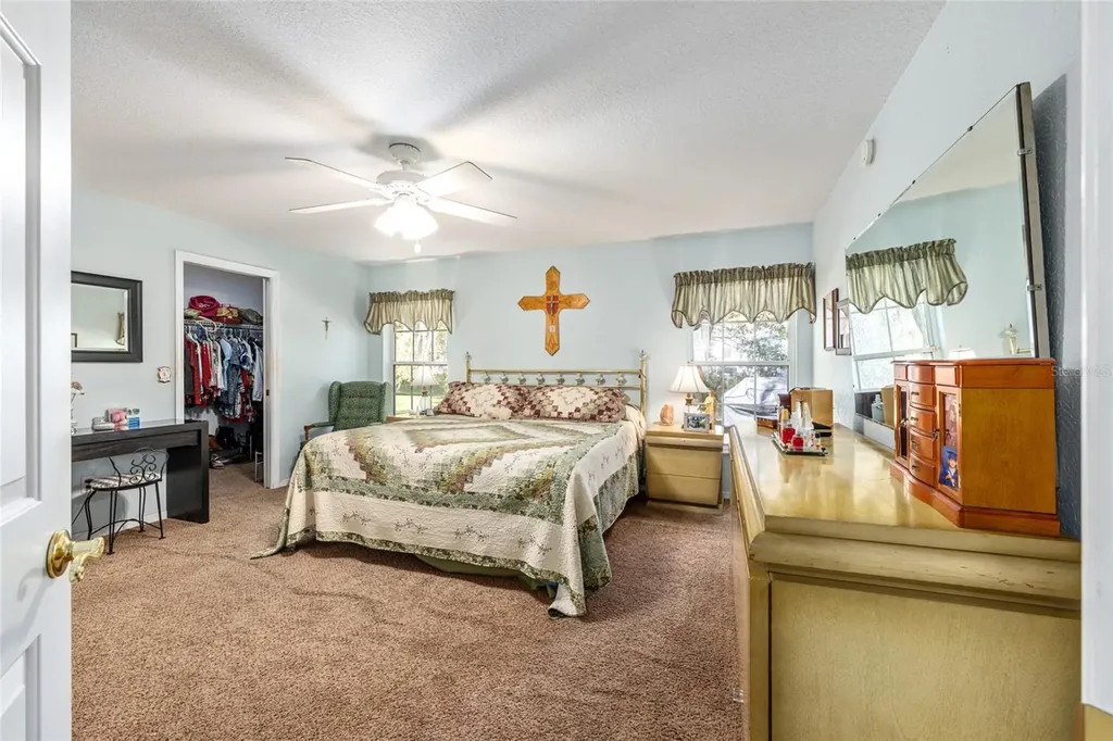 10090 SW 78th Court Ocala FL 34476