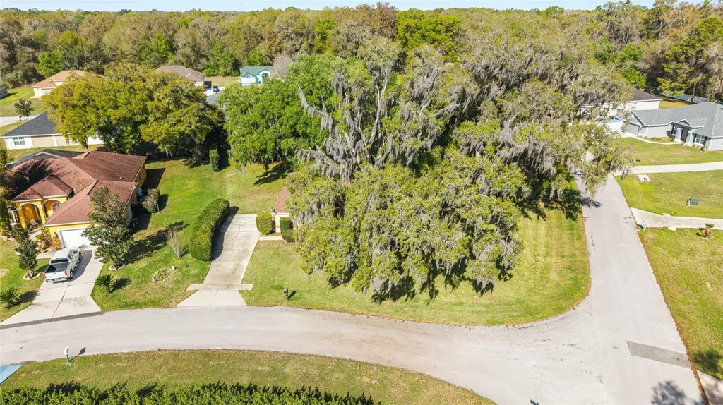 10090 SW 78th Court Ocala FL 34476