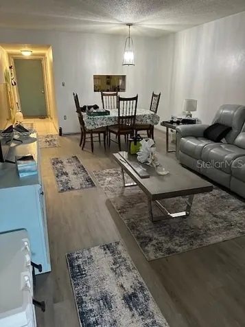 4079 Lake Bayshore Drive Bradenton FL 34205