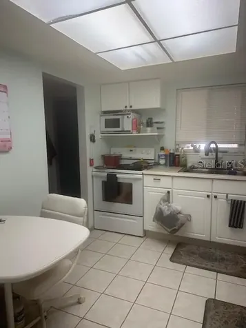 4079 Lake Bayshore Drive Bradenton FL 34205