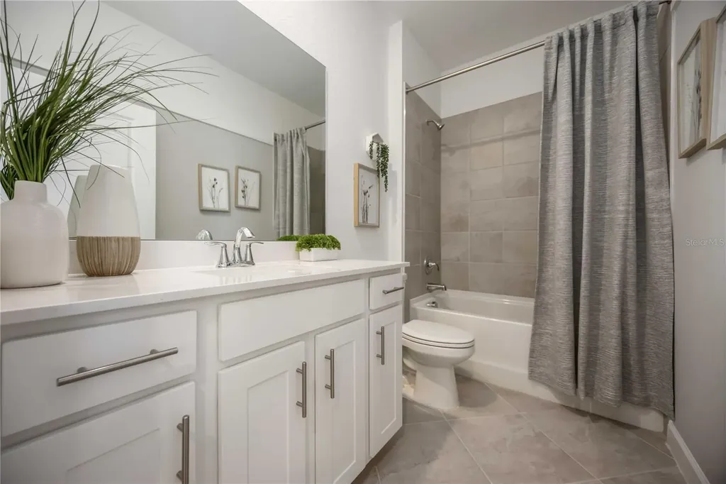 8462 Water Lily Court Englewood FL 34224