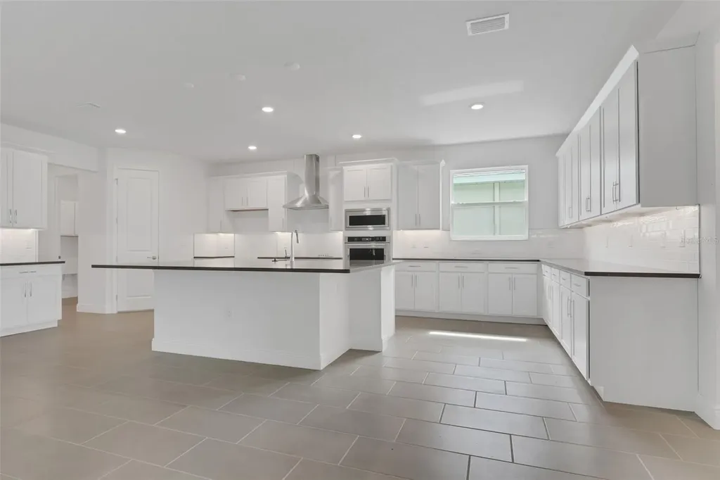 7438 Sea Manatee Street Parrish FL 34219