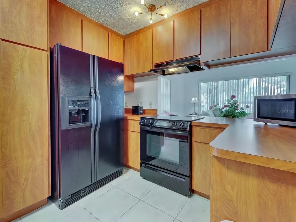 25 Hillcrest Drive Englewood FL 34223
