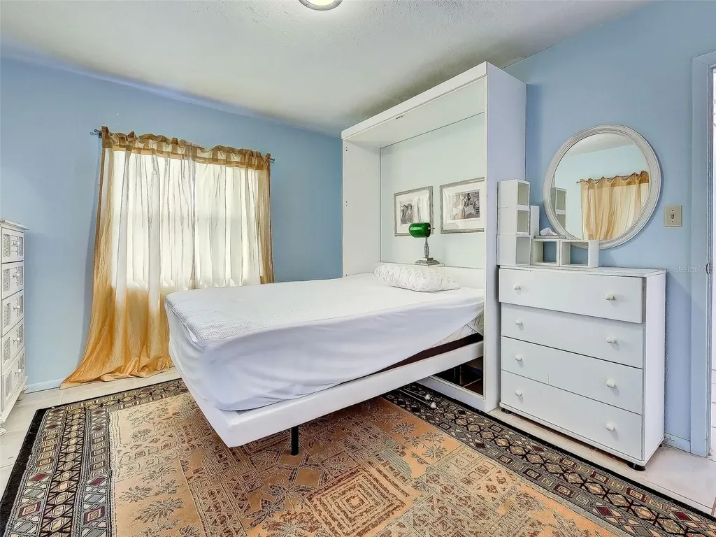 25 Hillcrest Drive Englewood FL 34223