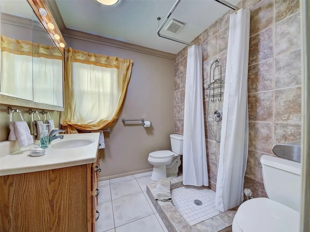 25 Hillcrest Drive Englewood FL 34223