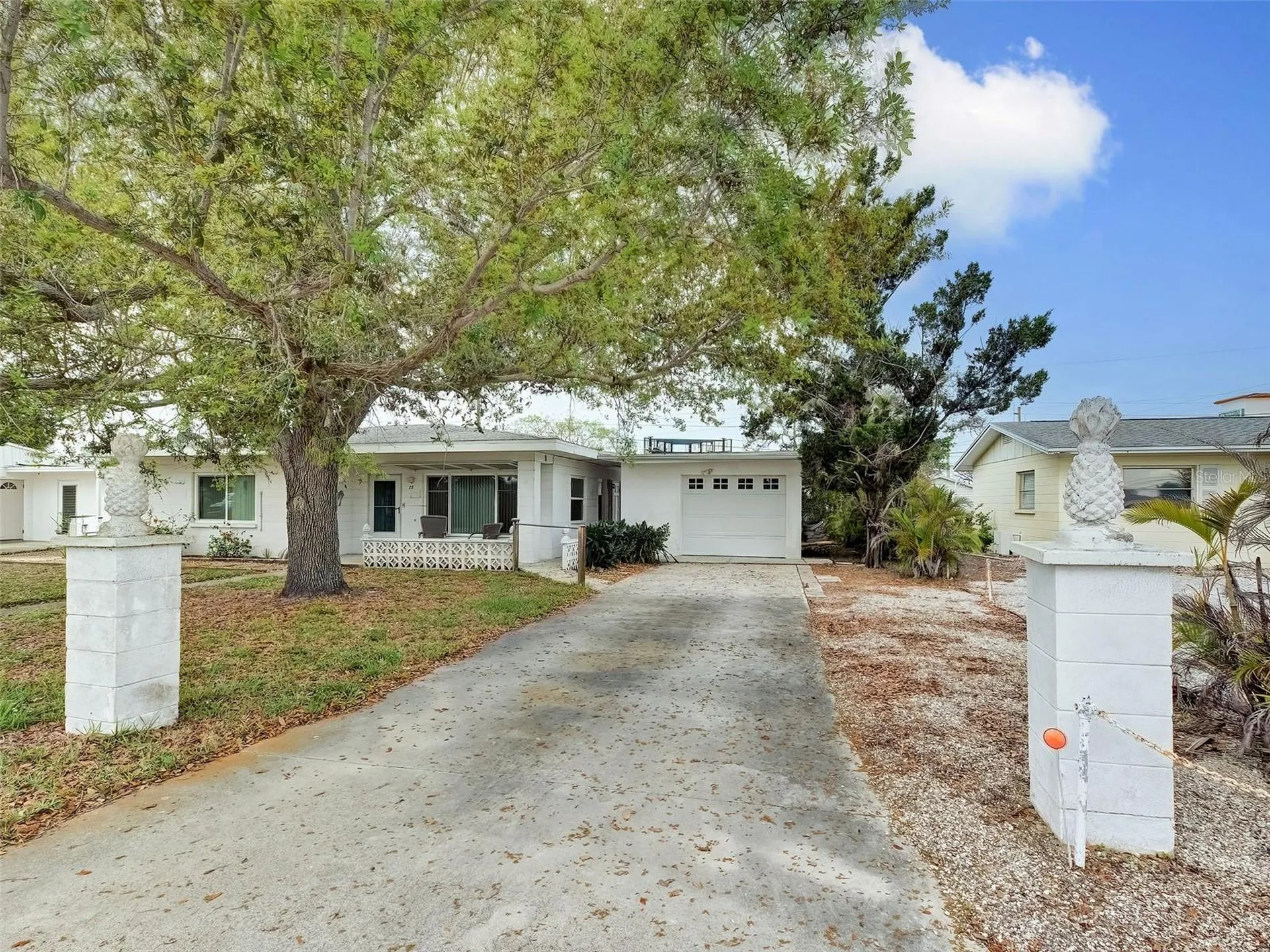 25 Hillcrest Drive Englewood FL 34223