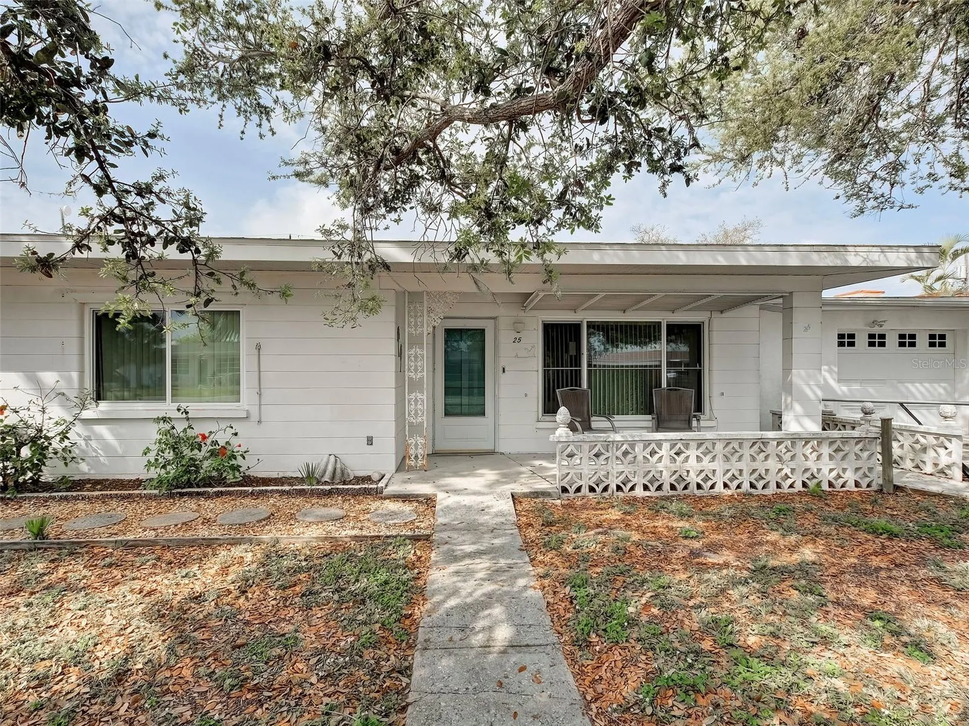 25 Hillcrest Drive Englewood FL 34223