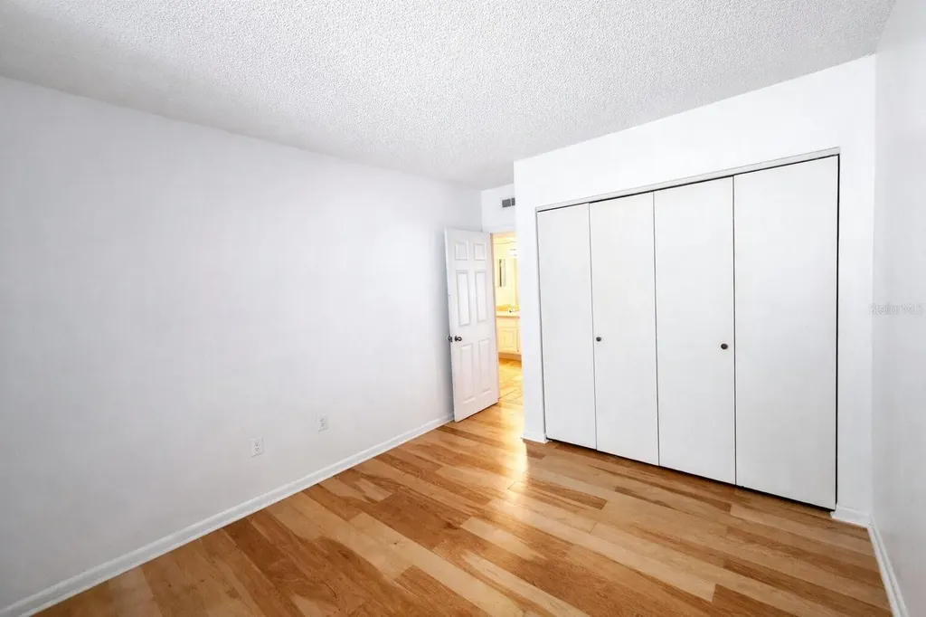 2505 N Alafaya Trail Orlando FL 32826