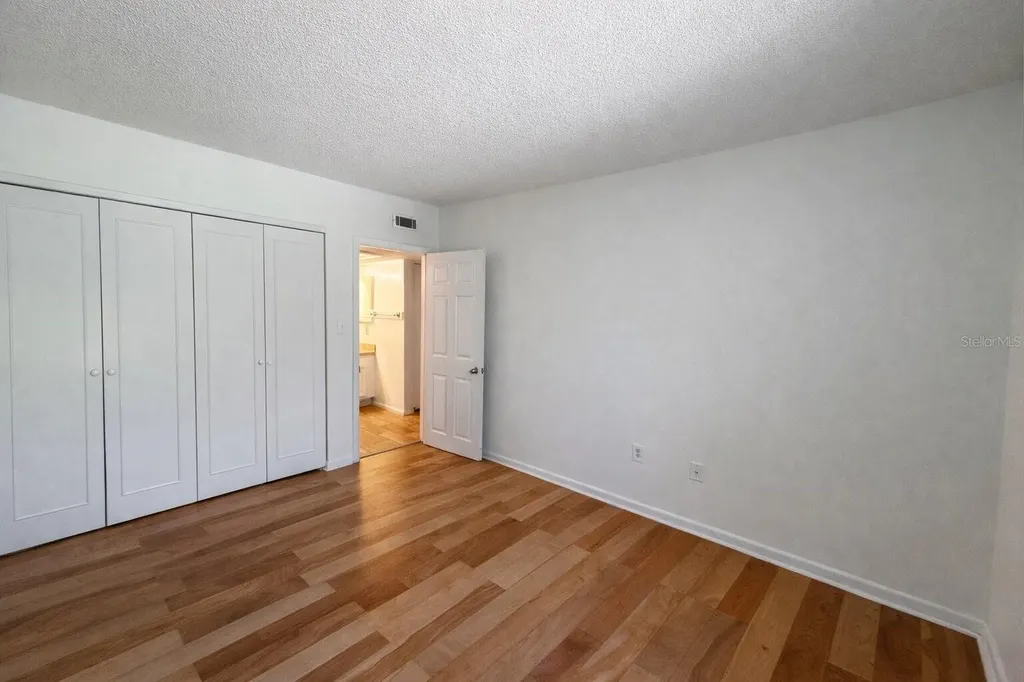 2505 N Alafaya Trail Orlando FL 32826