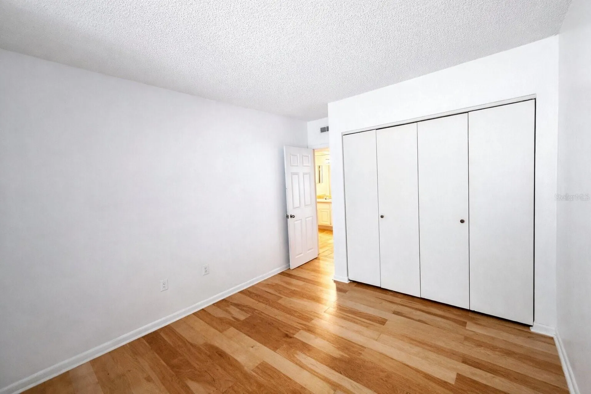 2505 N Alafaya Trail Orlando FL 32826