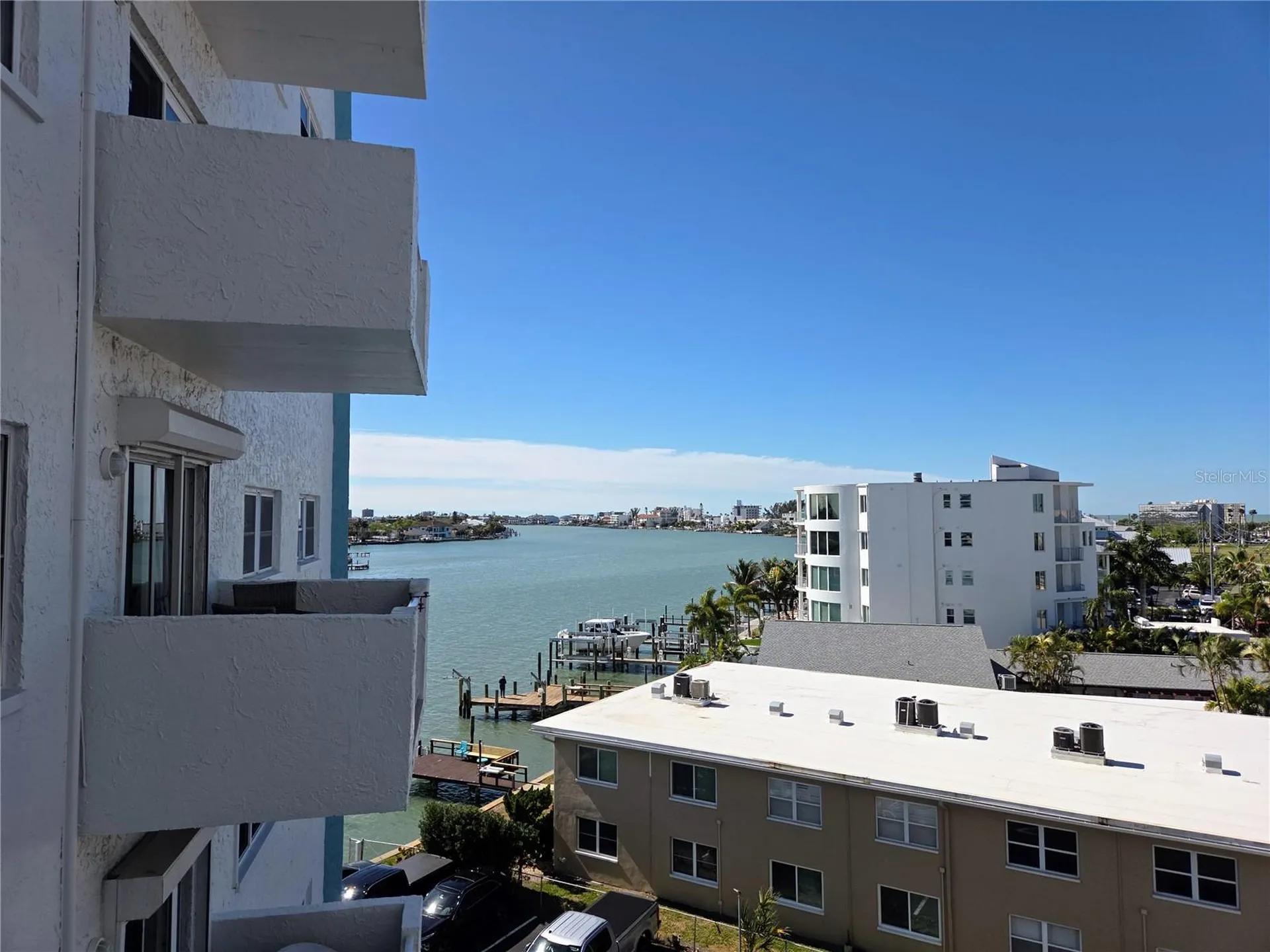 285 107th Avenue Treasure Island FL 33706