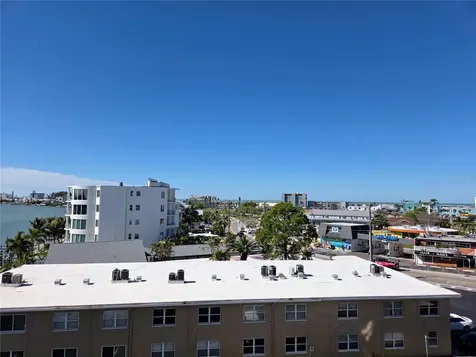 285 107th Avenue Treasure Island FL 33706
