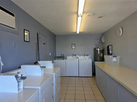 285 107th Avenue Treasure Island FL 33706