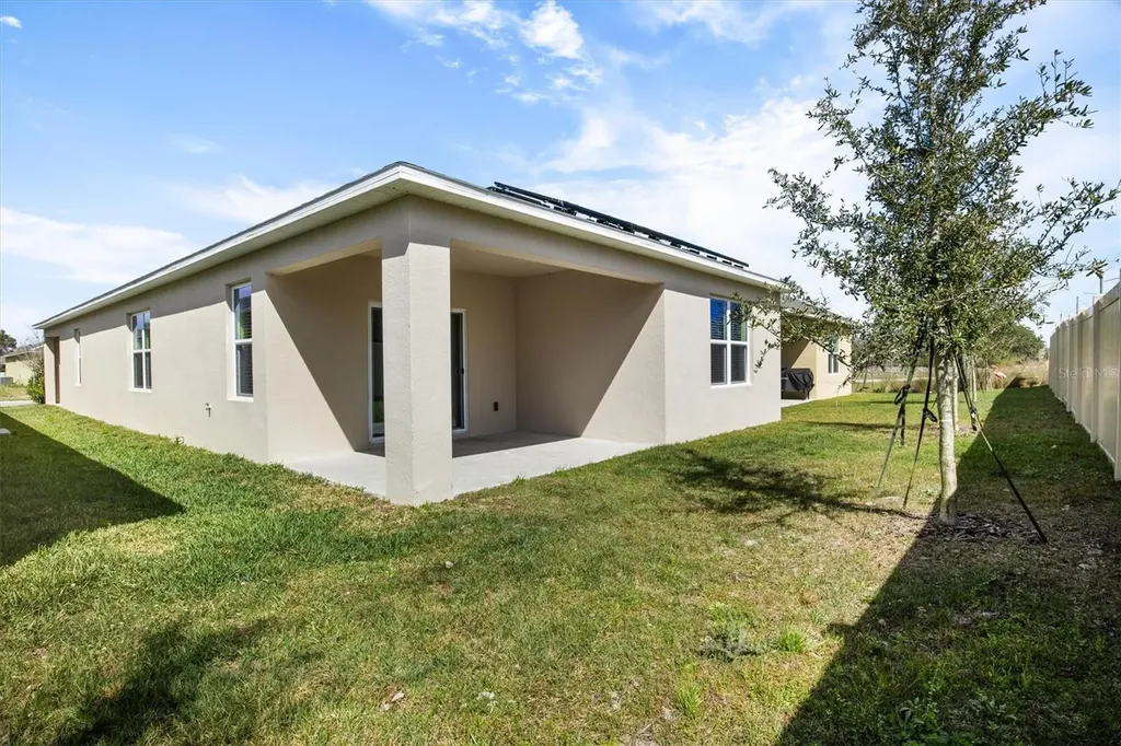 1038 Victoria Parc Avenue Orange City FL 32763