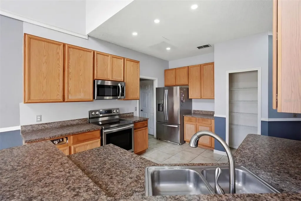 346 Churchill Court Kissimmee FL 34759