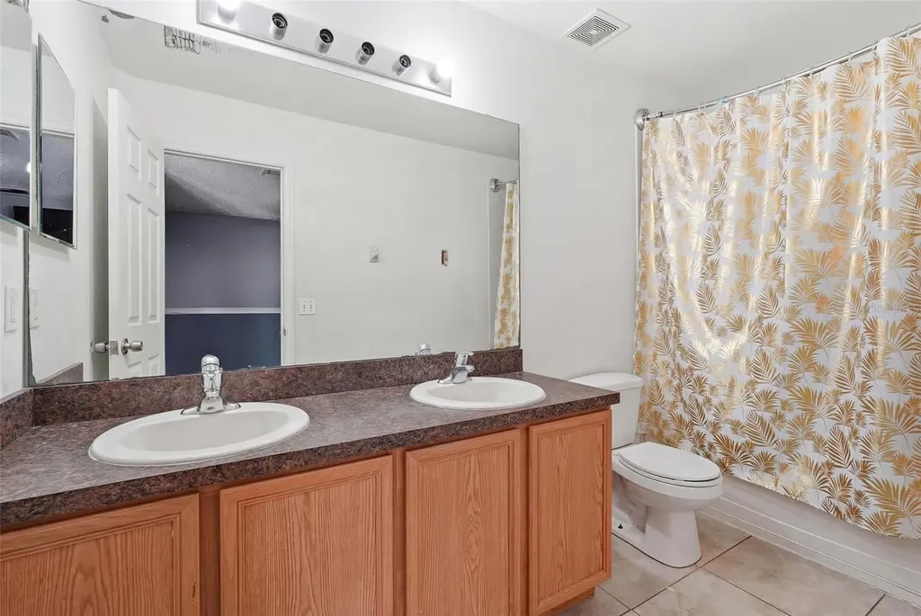 346 Churchill Court Kissimmee FL 34759