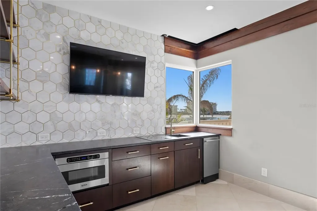 774 Nina Drive Tierra Verde FL 33715