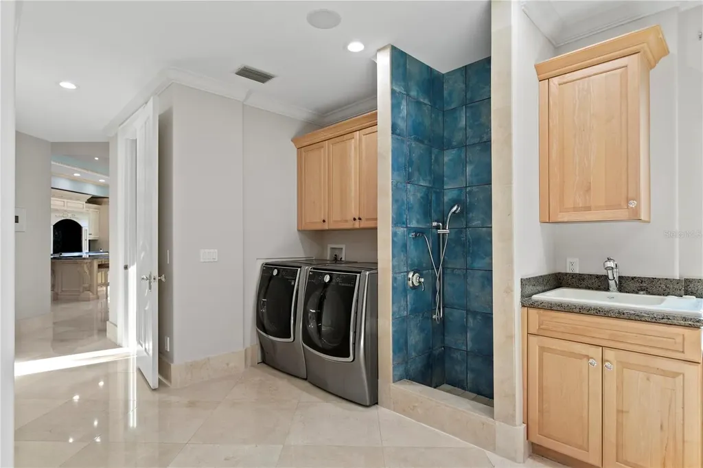 774 Nina Drive Tierra Verde FL 33715