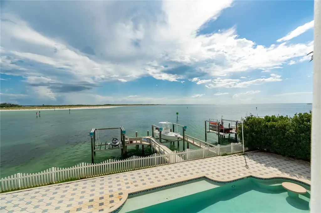 774 Nina Drive Tierra Verde FL 33715
