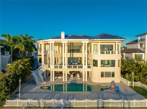 774 Nina Drive Tierra Verde FL 33715