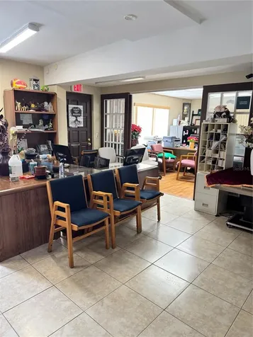 1025 W Oak Ridge Road Orlando FL 32809