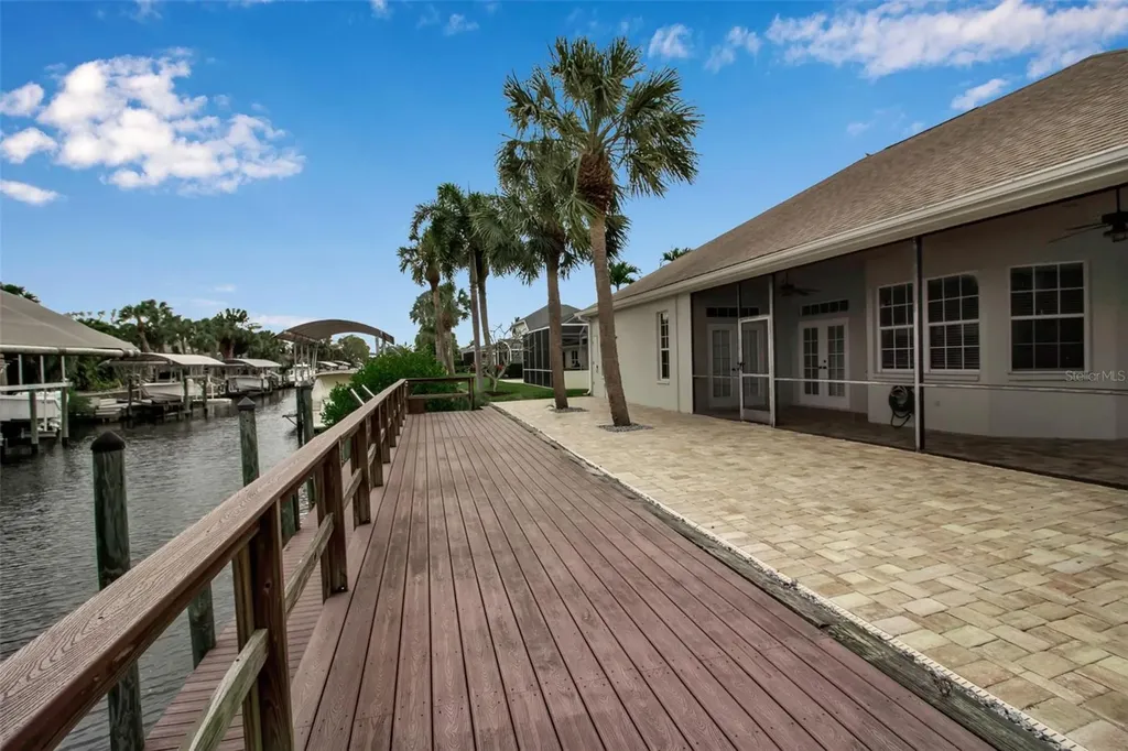 4620 Swordfish Drive Bradenton FL 34208
