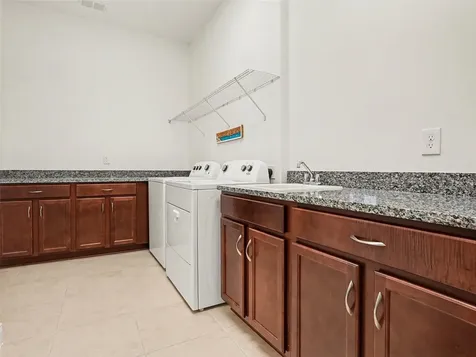 2520 Yellow Brick Road St Cloud FL 34772