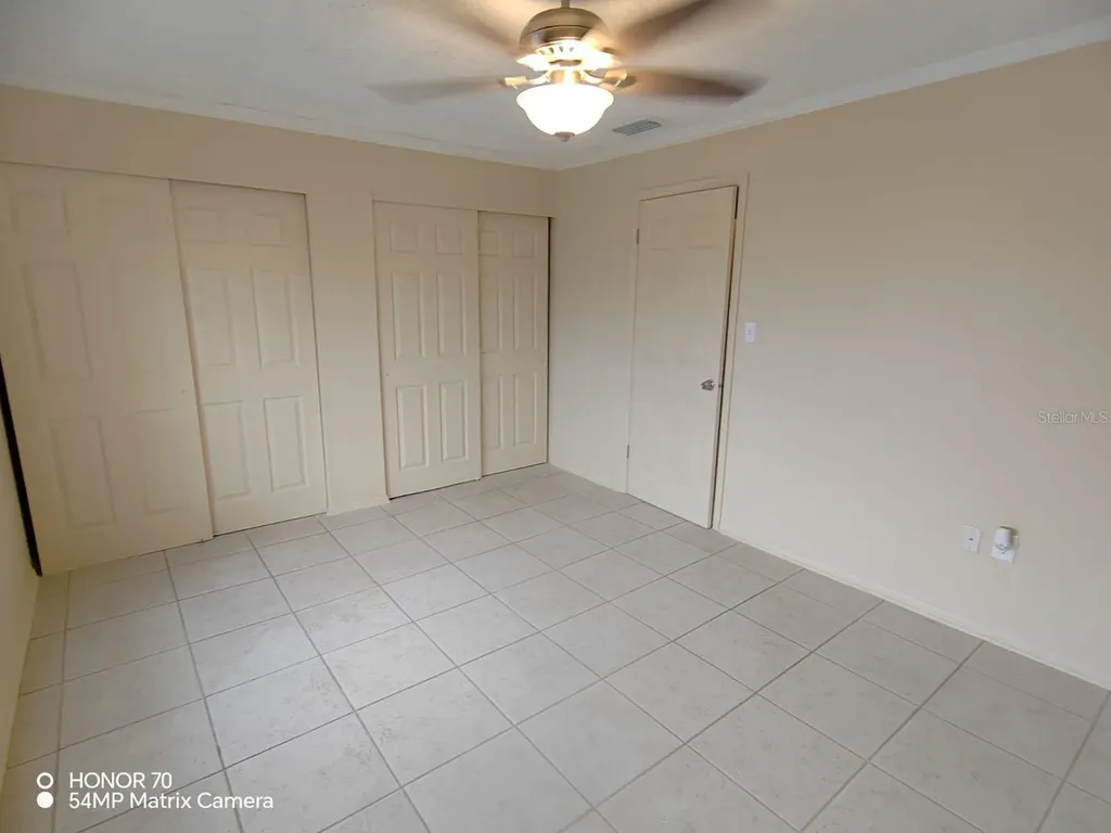 1044 82nd Terrace N St Petersburg FL 33702