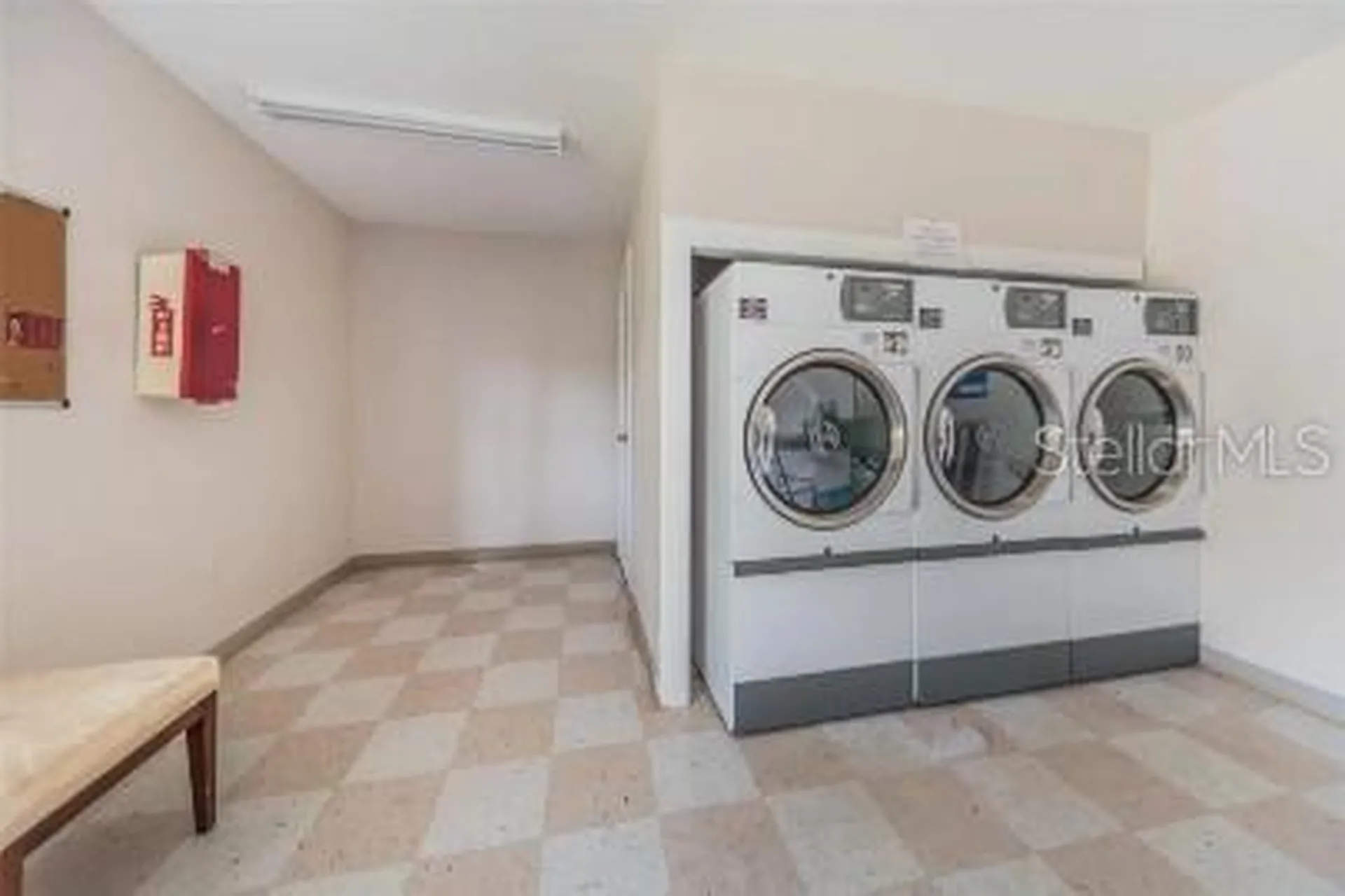 1044 82nd Terrace N St Petersburg FL 33702