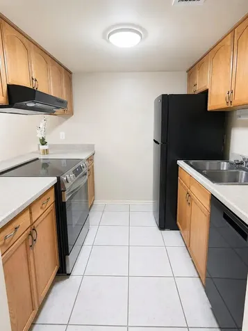 1044 82nd Terrace N St Petersburg FL 33702