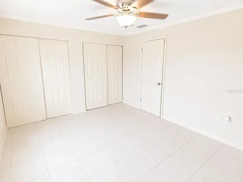 1044 82nd Terrace N St Petersburg FL 33702