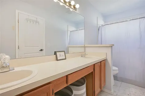 1223 Lacey Oak Drive Apopka FL 32703