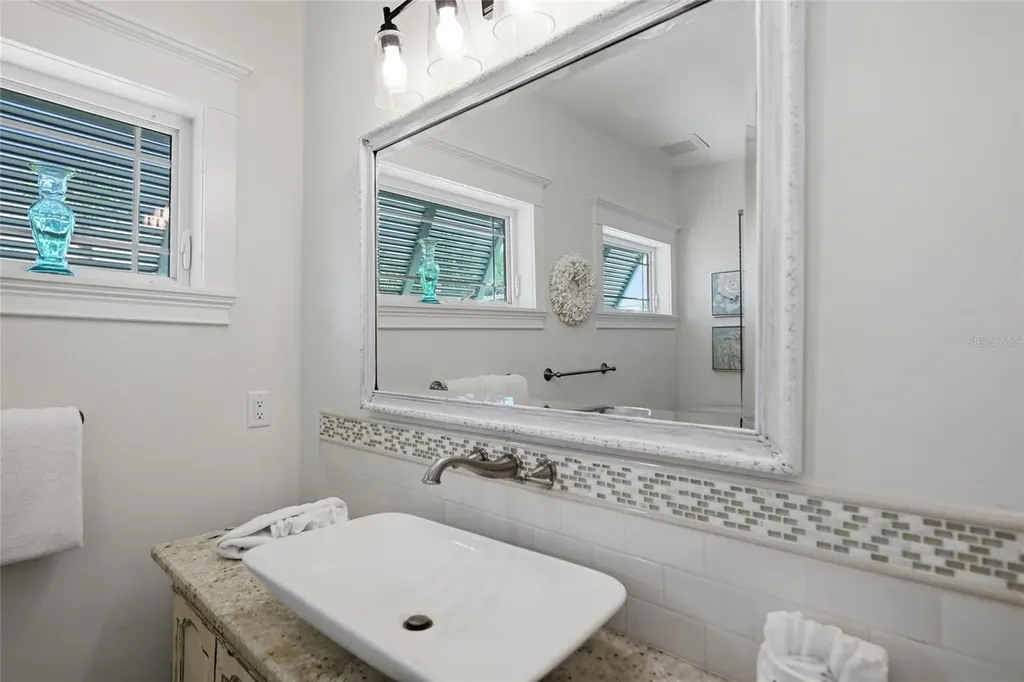 246 Gladiolus Street Anna Maria FL 34216