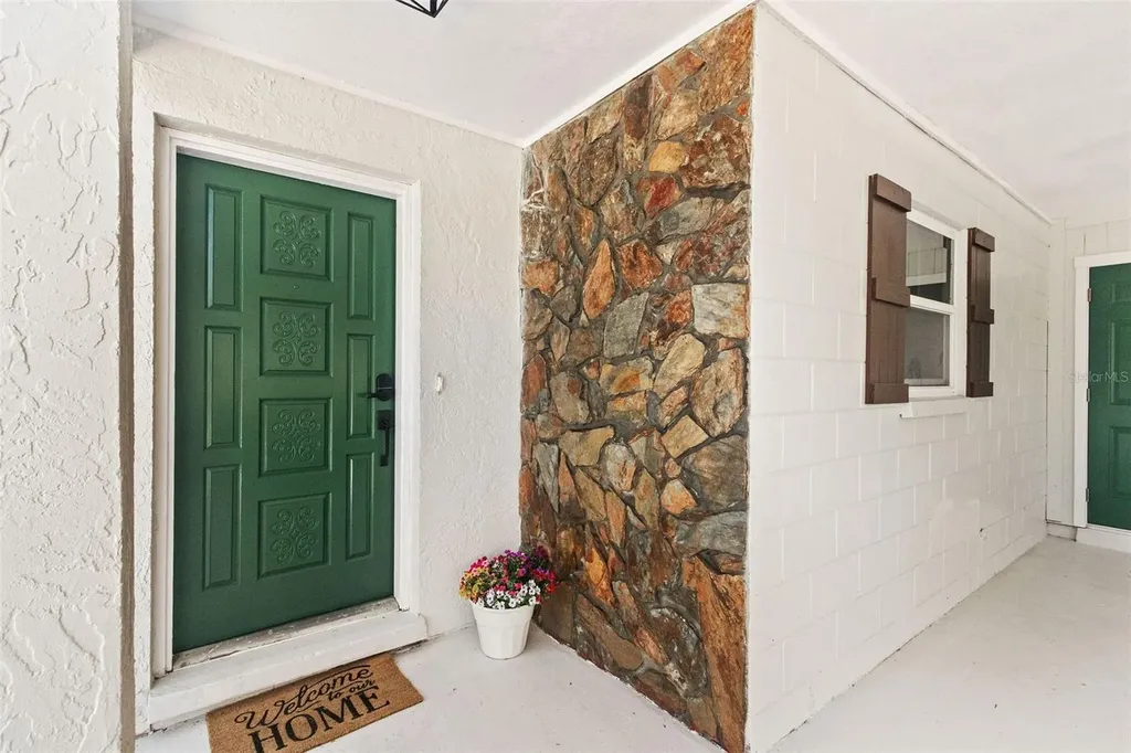 3209 E Frierson Avenue Tampa FL 33610