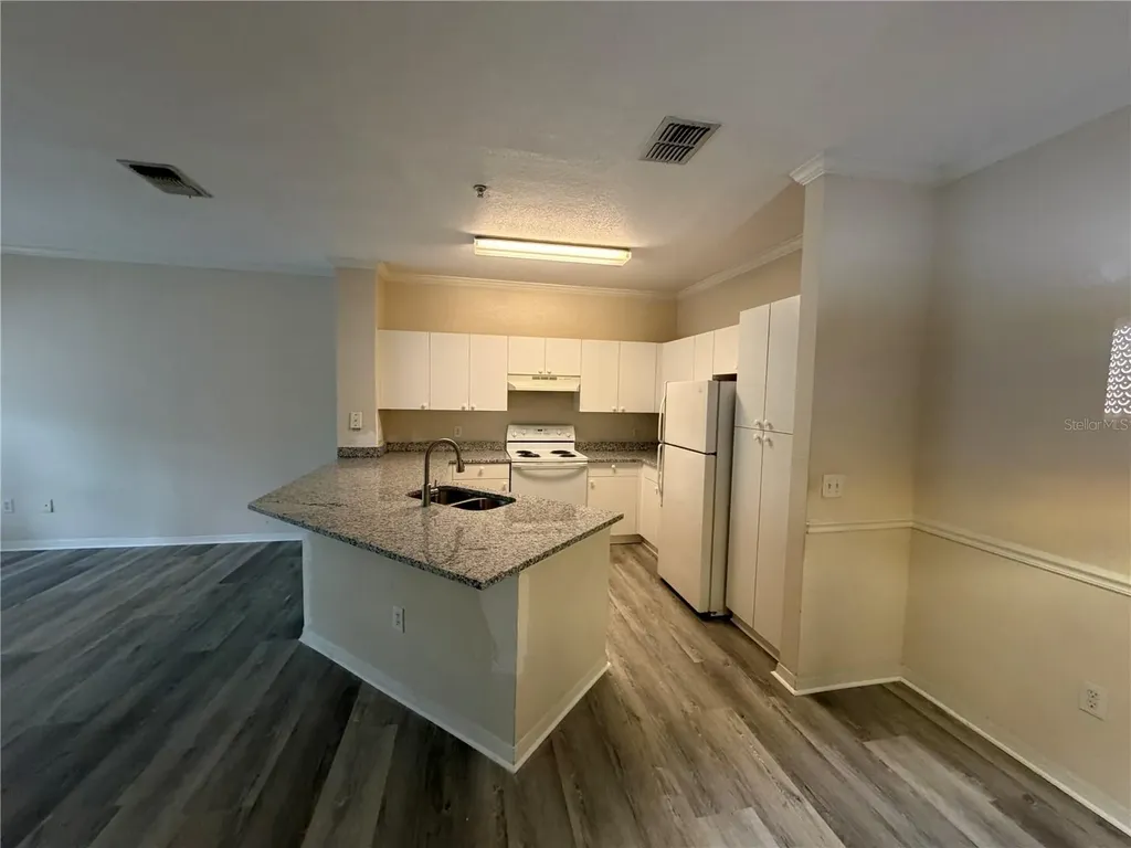 3561 Conroy Road Orlando FL 32839