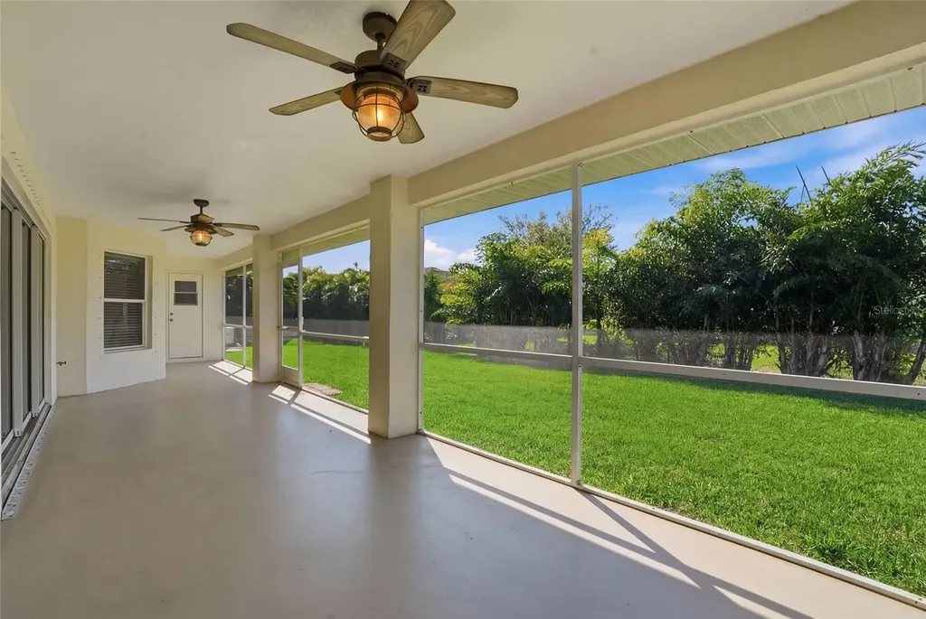 4222 NW 22nd Street Cape Coral FL 33993