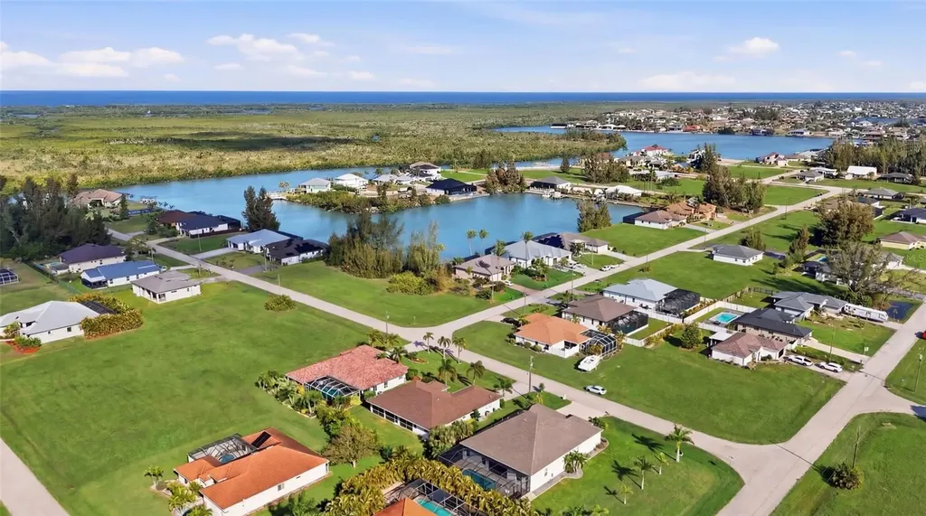 4222 NW 22nd Street Cape Coral FL 33993