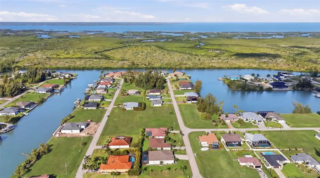 4222 NW 22nd Street Cape Coral FL 33993