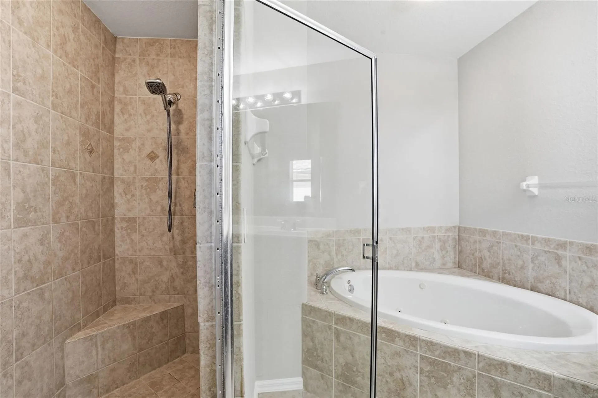 4222 NW 22nd Street Cape Coral FL 33993