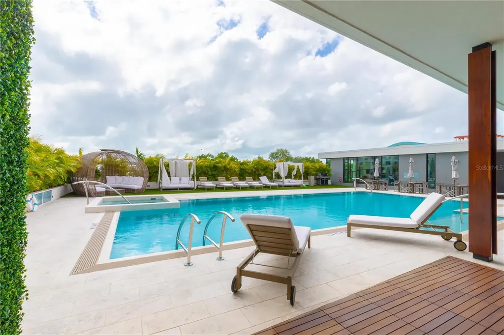 5 N Osceola Avenue Clearwater FL 33755